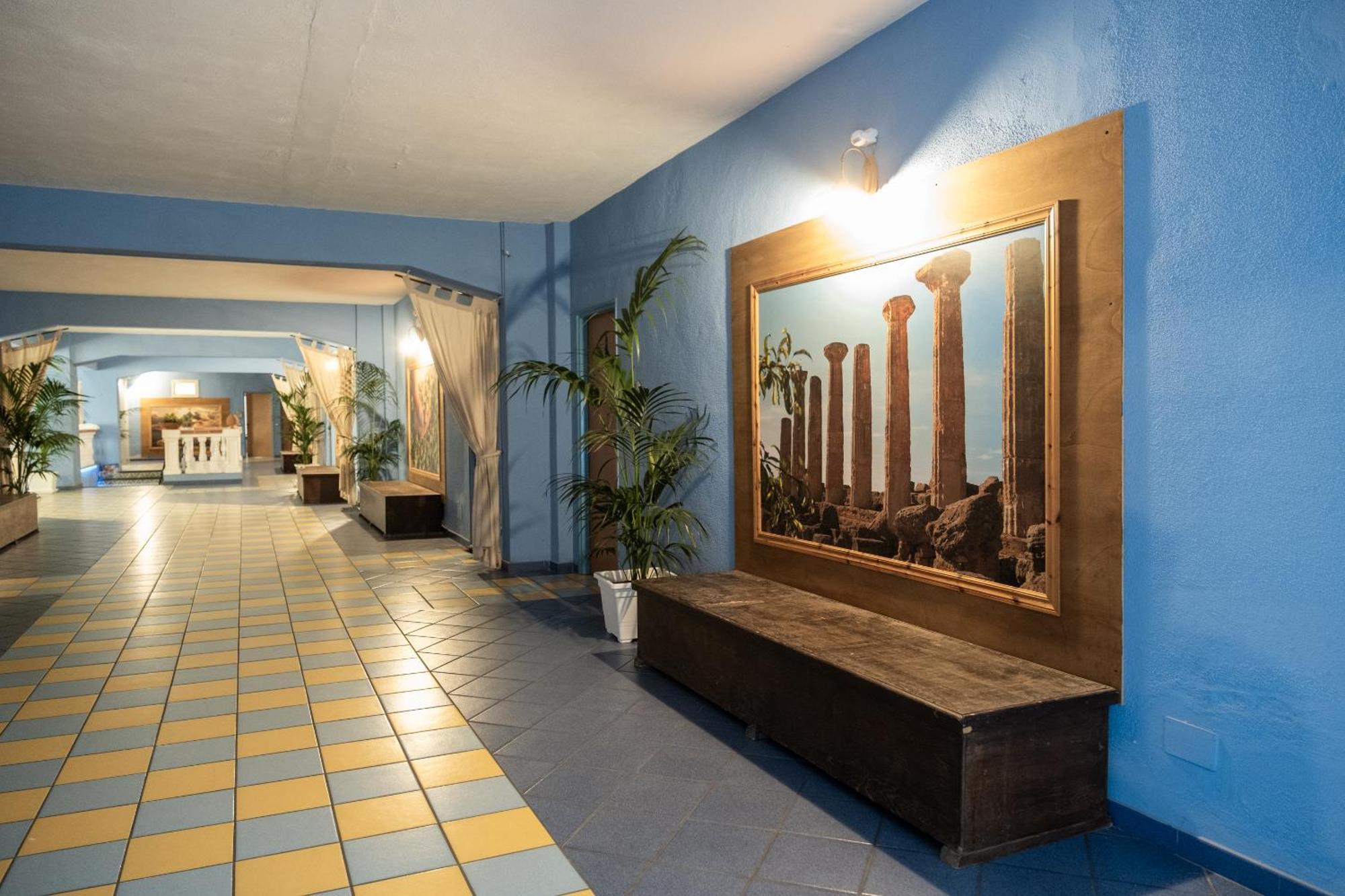 Oasi Azzurra Aparthotel Messina Kültér fotó