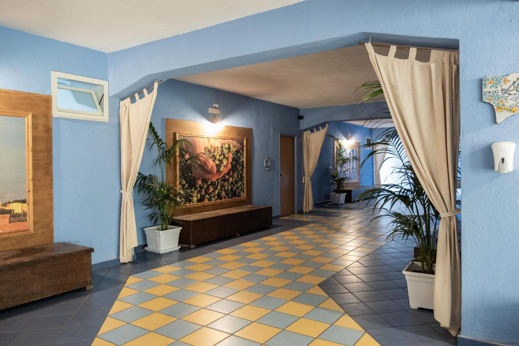 Oasi Azzurra Aparthotel Messina Kültér fotó