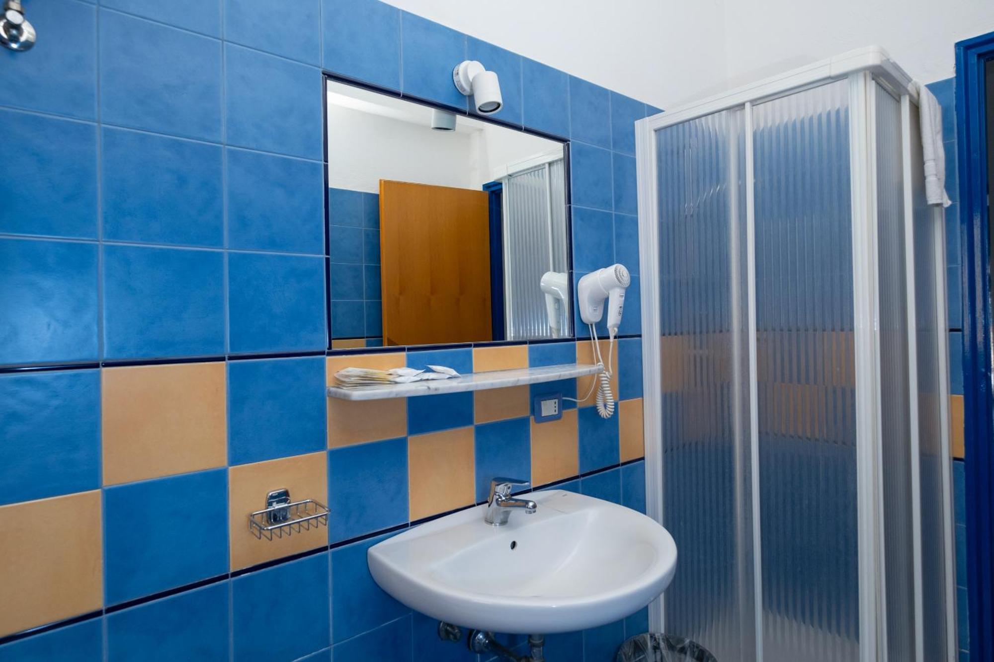 Oasi Azzurra Aparthotel Messina Kültér fotó